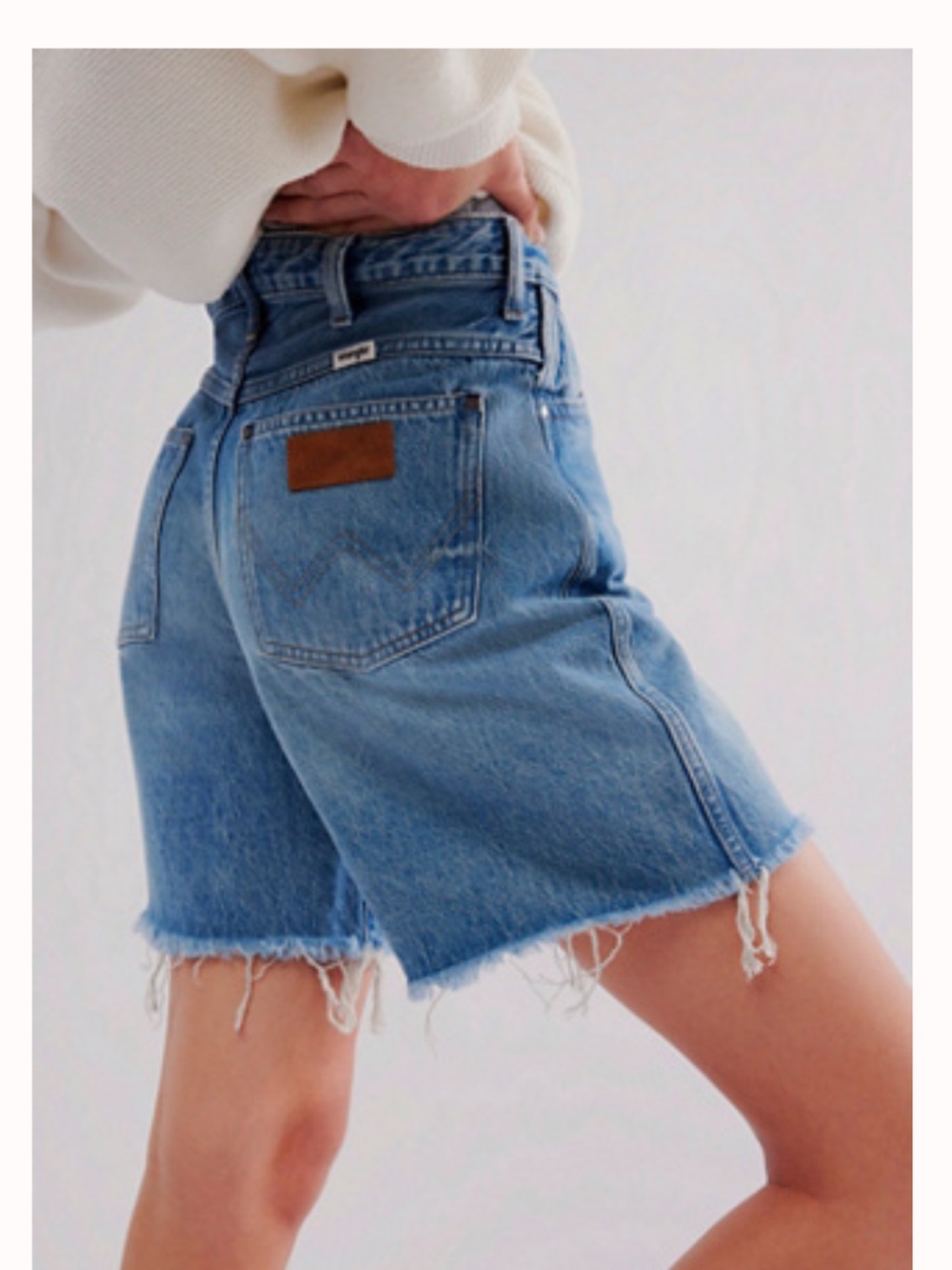 Wrangler mid-thigh cowboy Denim Shorts